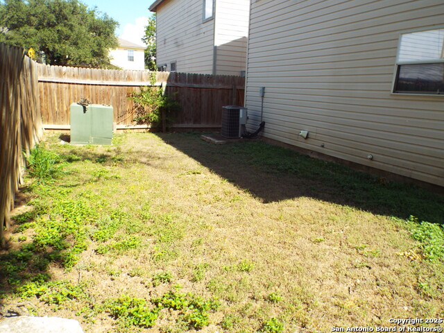 Image 20 of 21 For 7 Moondance