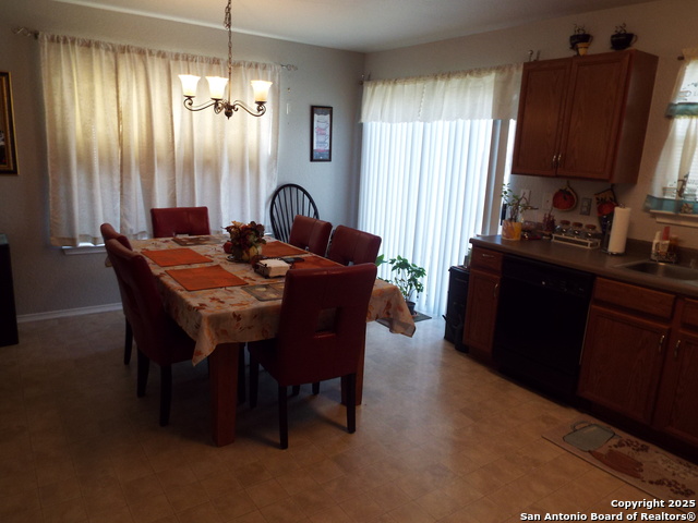 Image 8 of 21 For 7 Moondance