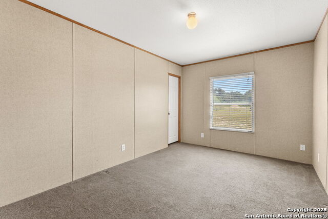 Image 16 of 24 For 646 Old Colony