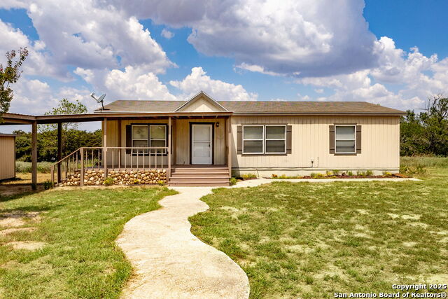 Image 2 of 24 For 646 Old Colony