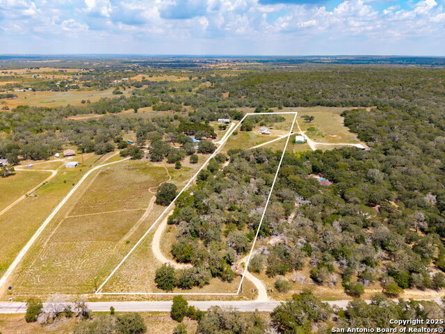 Image 22 of 24 For 646 Old Colony