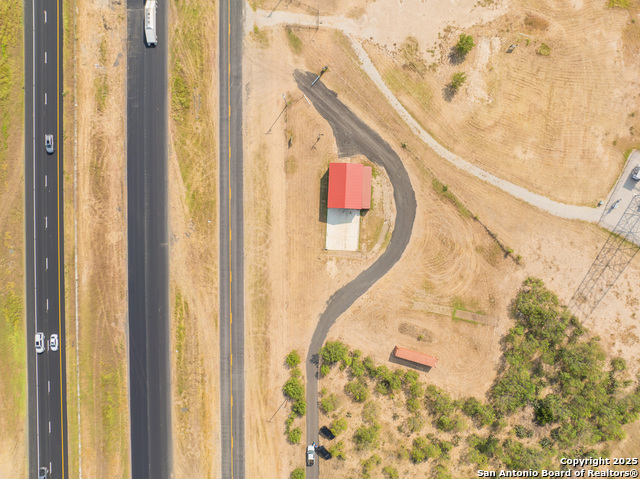 Image 22 of 26 For 14951 Ih 35 N