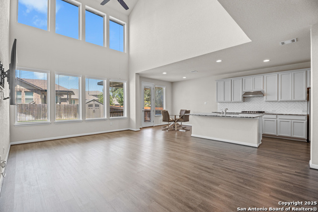 Image 8 of 41 For 12835 Tibetta