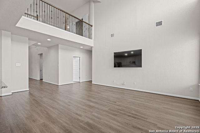 Image 9 of 41 For 12835 Tibetta