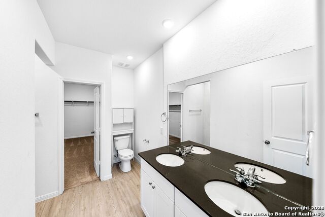 Listing photo id 15 for 31920 Native Sun