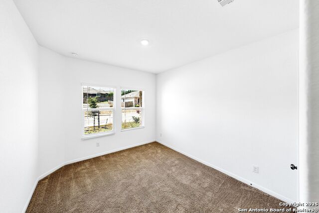 Listing photo id 23 for 31920 Native Sun