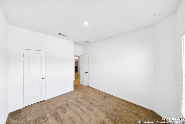 Listing photo id 24 for 31920 Native Sun