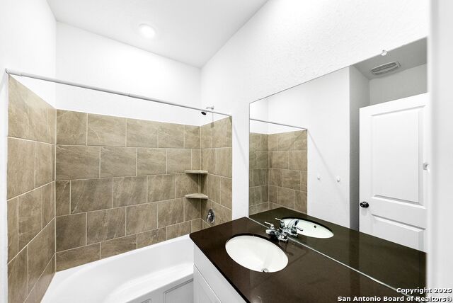 Listing photo id 27 for 31920 Native Sun