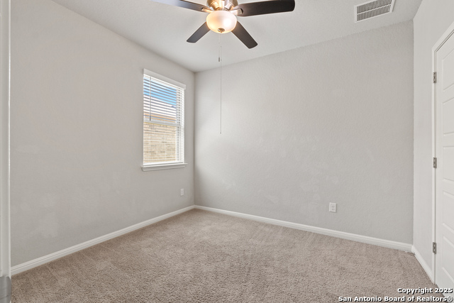 Listing photo id 13 for 13031 Maridell Park