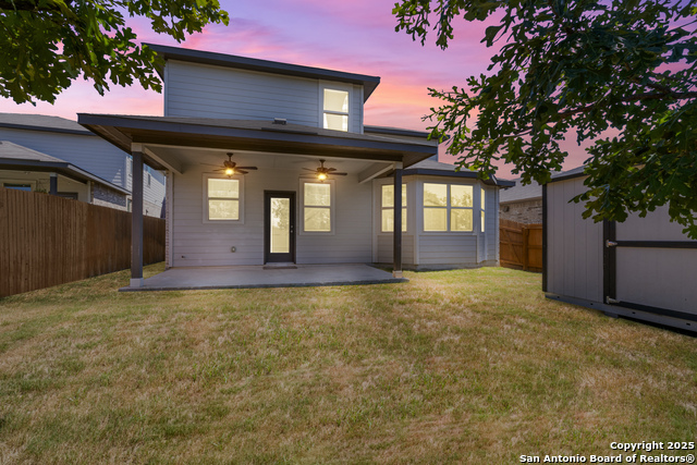 Listing photo id 3 for 13031 Maridell Park