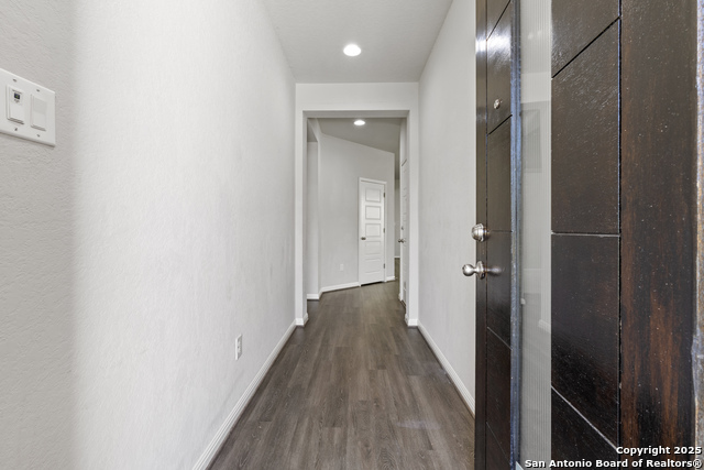 Listing photo id 5 for 13031 Maridell Park