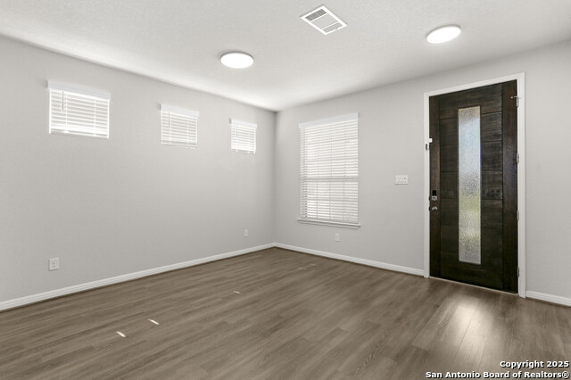 Image 4 of 30 For 13110 Maridell Park