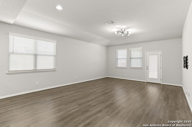 Image 8 of 30 For 13110 Maridell Park