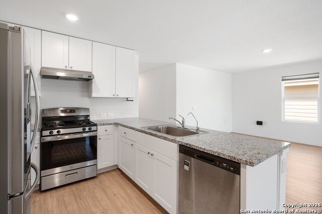 Image 12 of 30 For 615 Bean Bnd