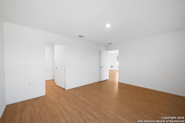 Image 16 of 30 For 615 Bean Bnd