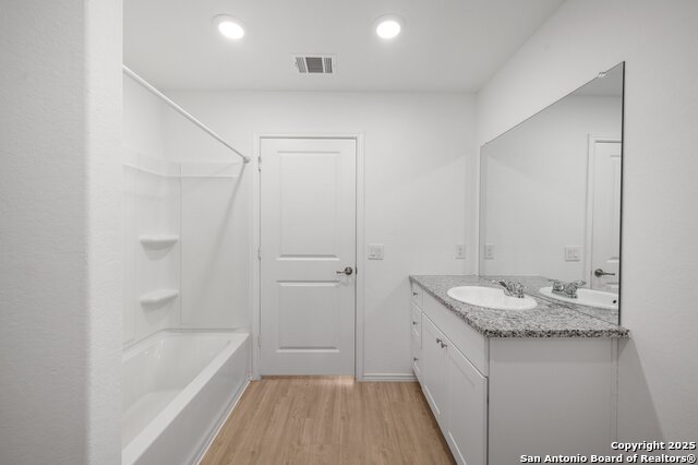 Image 19 of 30 For 615 Bean Bnd