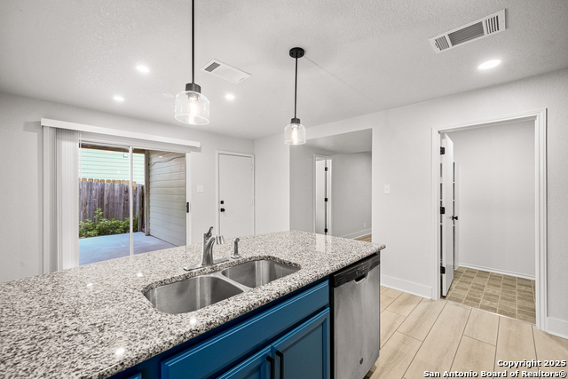 Image 6 of 22 For 8 Palomar  