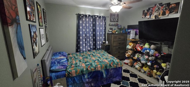 Listing photo id 8 for 116 Evlyn W