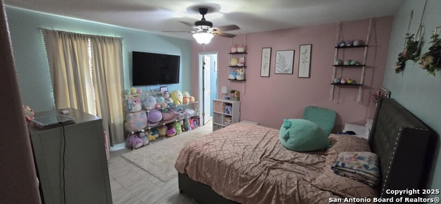 Listing photo id 11 for 116 Evlyn W