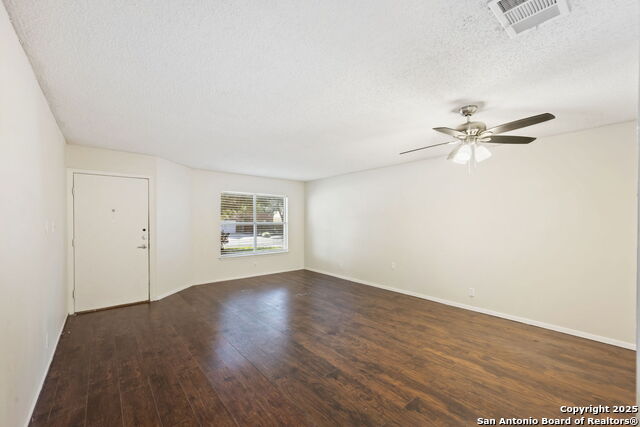 Image 2 of 11 For 8223 Meadow Horn