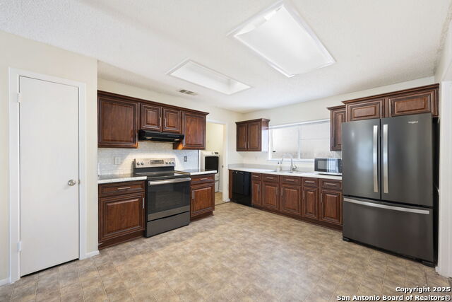 Image 4 of 11 For 8223 Meadow Horn