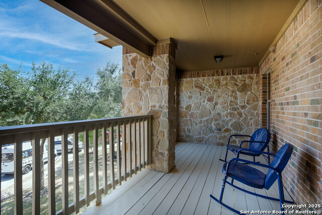 Listing photo id 17 for 19219 Deep Bay