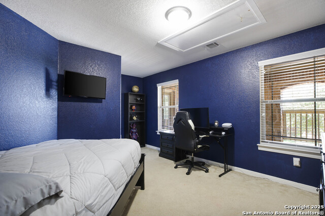 Listing photo id 21 for 19219 Deep Bay
