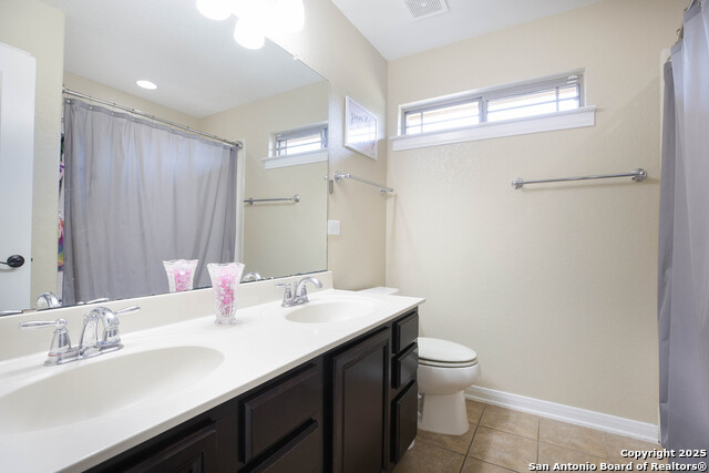 Listing photo id 22 for 19219 Deep Bay