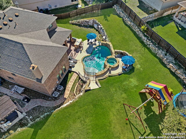 Listing photo id 26 for 19219 Deep Bay