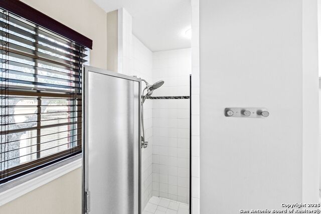 Image 30 of 50 For 105 Breeze  