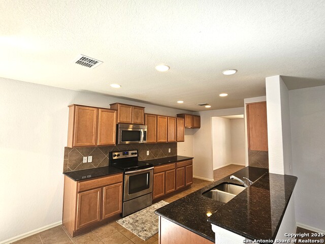 Image 5 of 29 For 1308 Red Barn Run