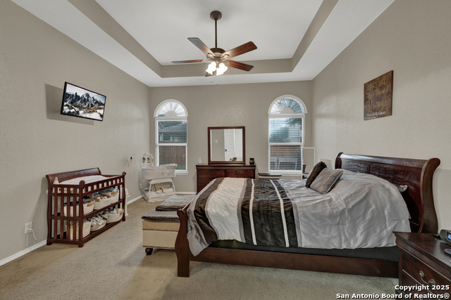 Image 22 of 41 For 716 Hollow Ridge