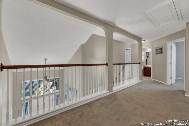 Image 28 of 41 For 716 Hollow Ridge