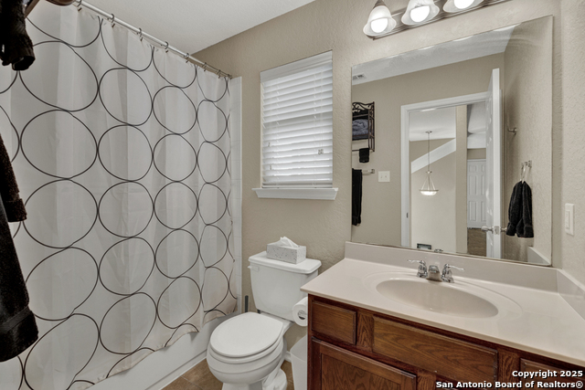 Image 34 of 41 For 716 Hollow Ridge