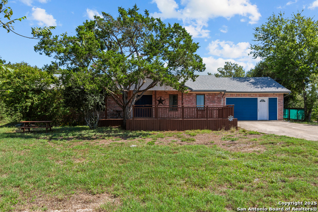 Listing photo id 1 for 10001 Big Geronimo St