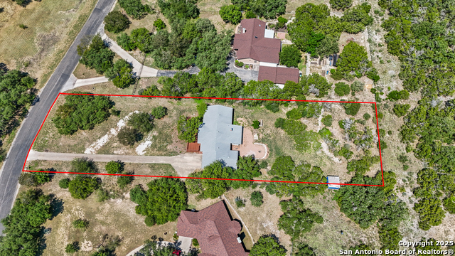 Listing photo id 30 for 10001 Big Geronimo St