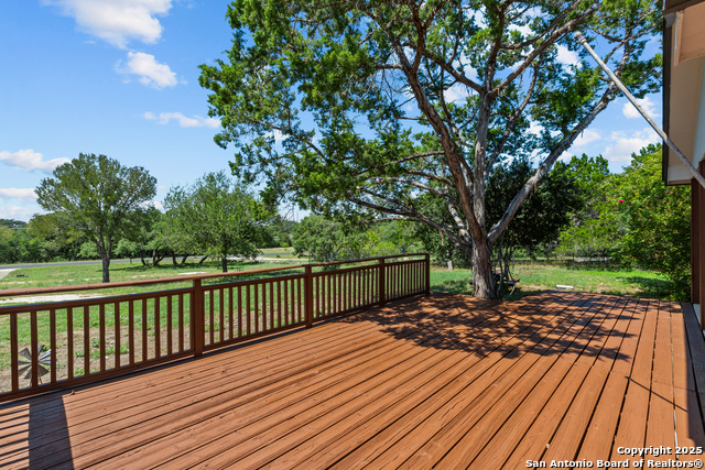 Listing photo id 3 for 10001 Big Geronimo St