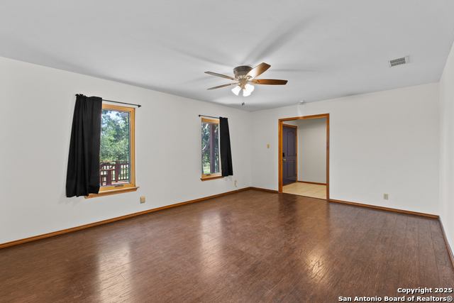 Listing photo id 5 for 10001 Big Geronimo St