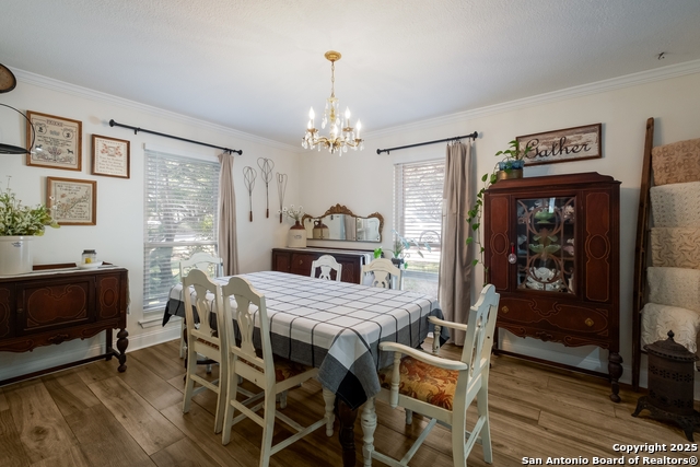Image 13 of 26 For 12518 Chateau Forest