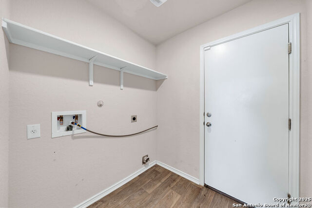 Listing photo id 8 for 13922 Morgan