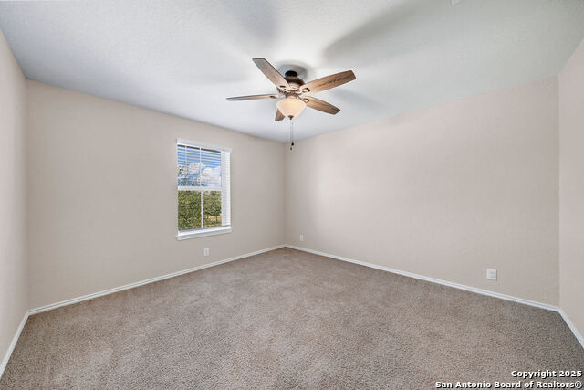 Listing photo id 13 for 13922 Morgan