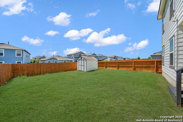 Listing photo id 2 for 13922 Morgan