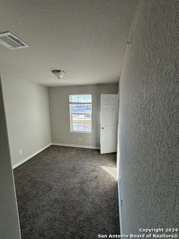 Image 12 of 13 For 8327 Breezy Cv  2