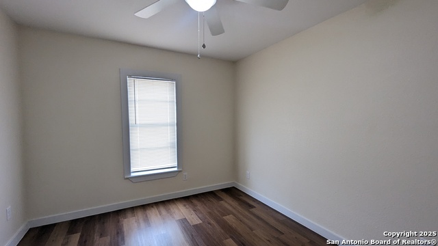 Image 32 of 41 For 622 Fenfield Ave.