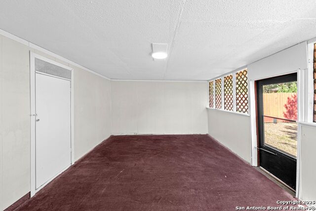 Image 40 of 52 For 6011 Lark Valley