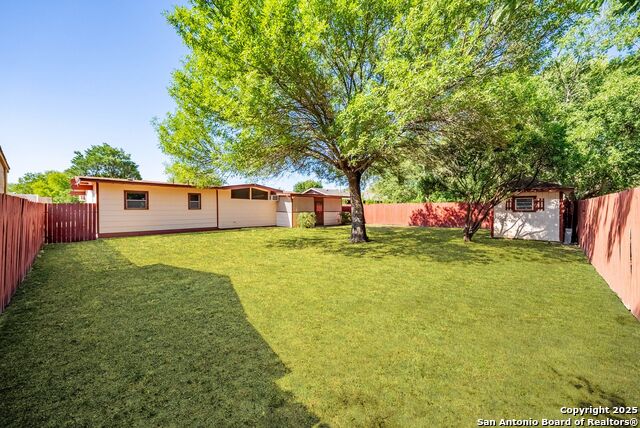 Image 47 of 52 For 6011 Lark Valley