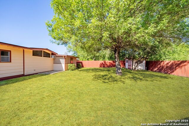 Image 48 of 52 For 6011 Lark Valley