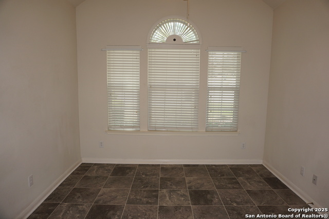 Image 29 of 48 For 8731 Laurel Canyon