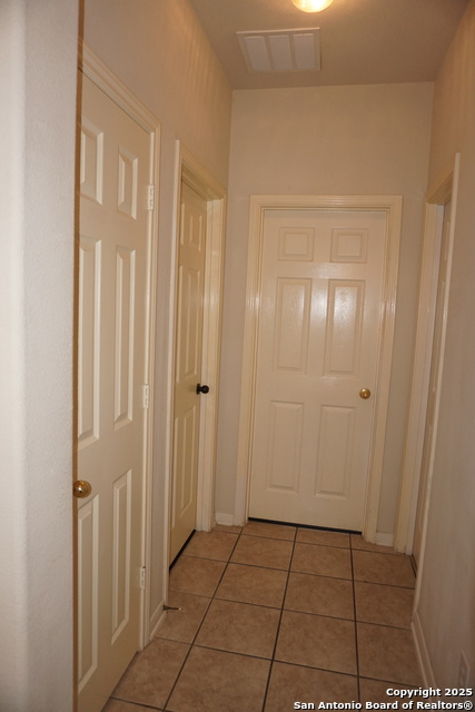 Image 4 of 48 For 8731 Laurel Canyon