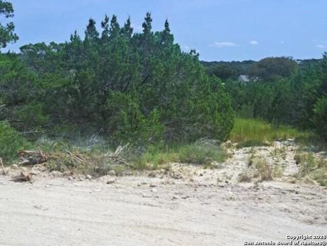 Listing photo id 2 for 00 Ken Wayne